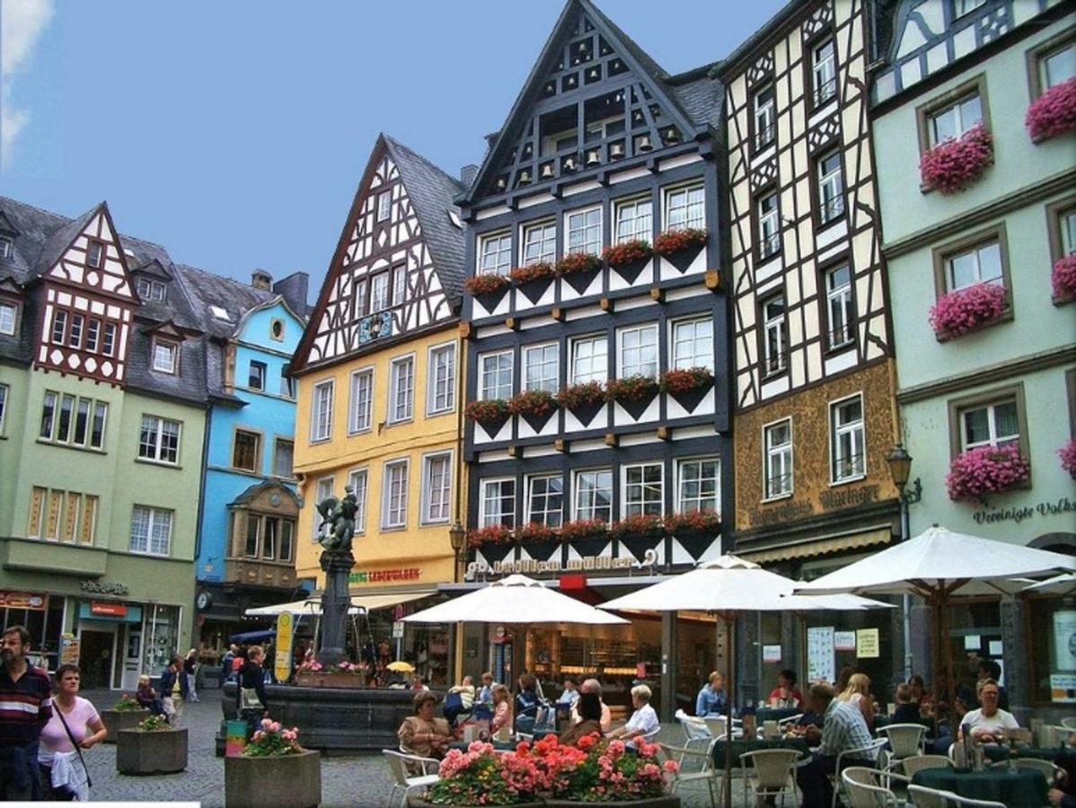 Apartamento Living Above The Roofs Of Cochem Exterior foto